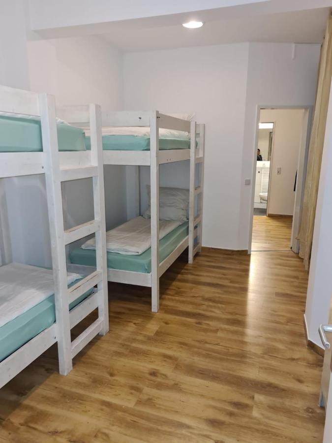 Hotel Hostel Zafir - Berlin — Photos 2